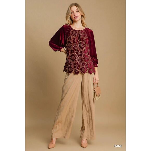 UMGEE Floral Lace Velvet Top Sz 1X Red Wine Blouse Smocked Raglan Sleeves NWT - Picture 4 of 12